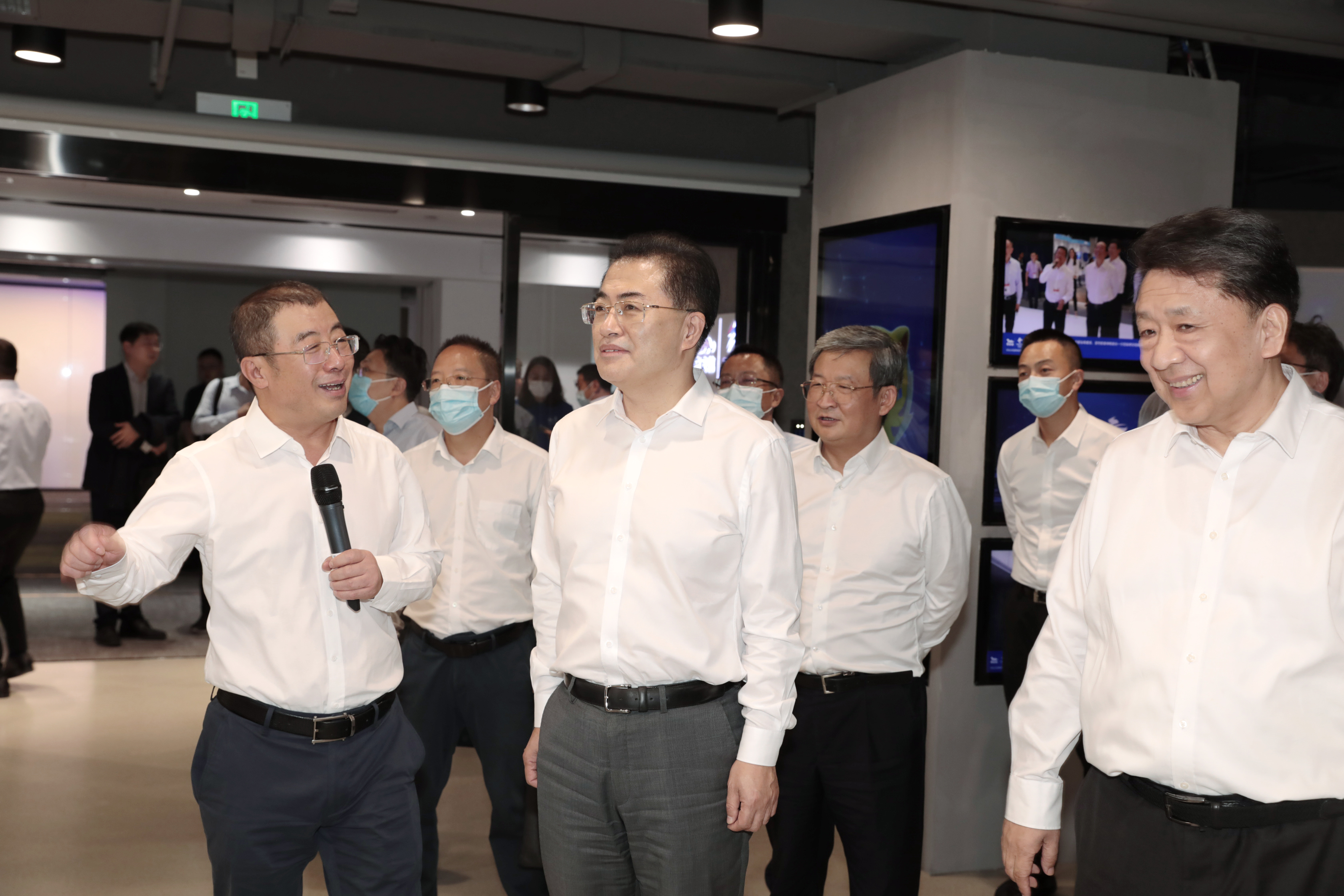 翁杰明、、、国资、、、国企、、、央企、、、国资委、、、副主任、、、企业刷新、、、新闻宣传