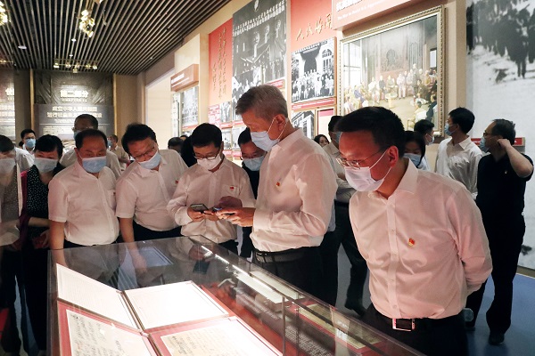 郝鹏、、、国资、、、央企、、、国资委、、、书记、、、主任、、、国企、、、企业刷新